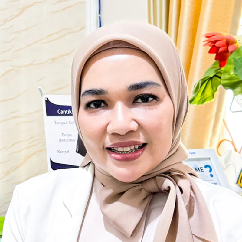 foto profile dokter dewi